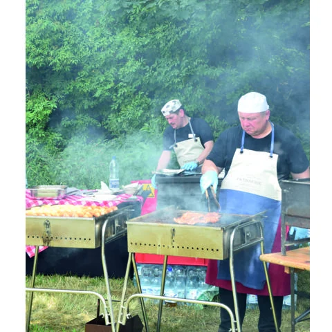Grill kwadratowy na wynajem w Szczecinie
